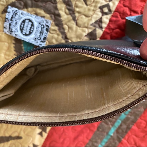 Wristlet - Picture 3 of 4